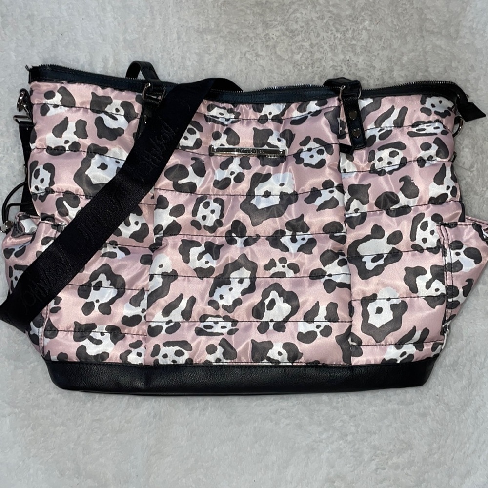 BETSEY JOHNSON TOTE